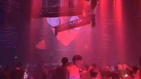 西安酒吧吃瓜视频下载,一场意外引发的全民热议