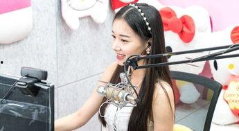 主播吃小鱼瓜视频,趣味横生美食大比拼